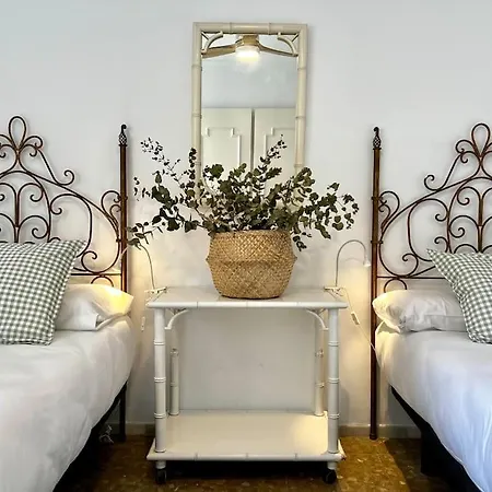 Playamar Deluxe Pool & Sinese Design Homes * توريمولينوس