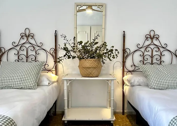 Playamar Deluxe Pool & Sinese Design Homes * Torremolinos